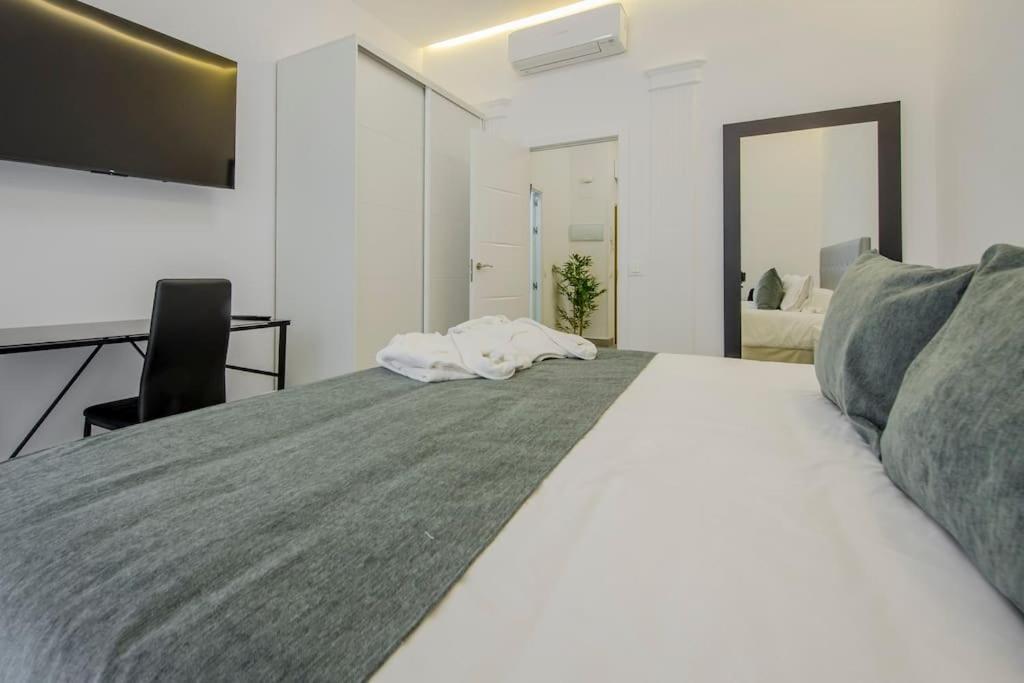 Suara Apartamentos 2 Madrid Exterior photo