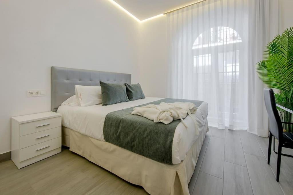 Suara Apartamentos 2 Madrid Exterior photo